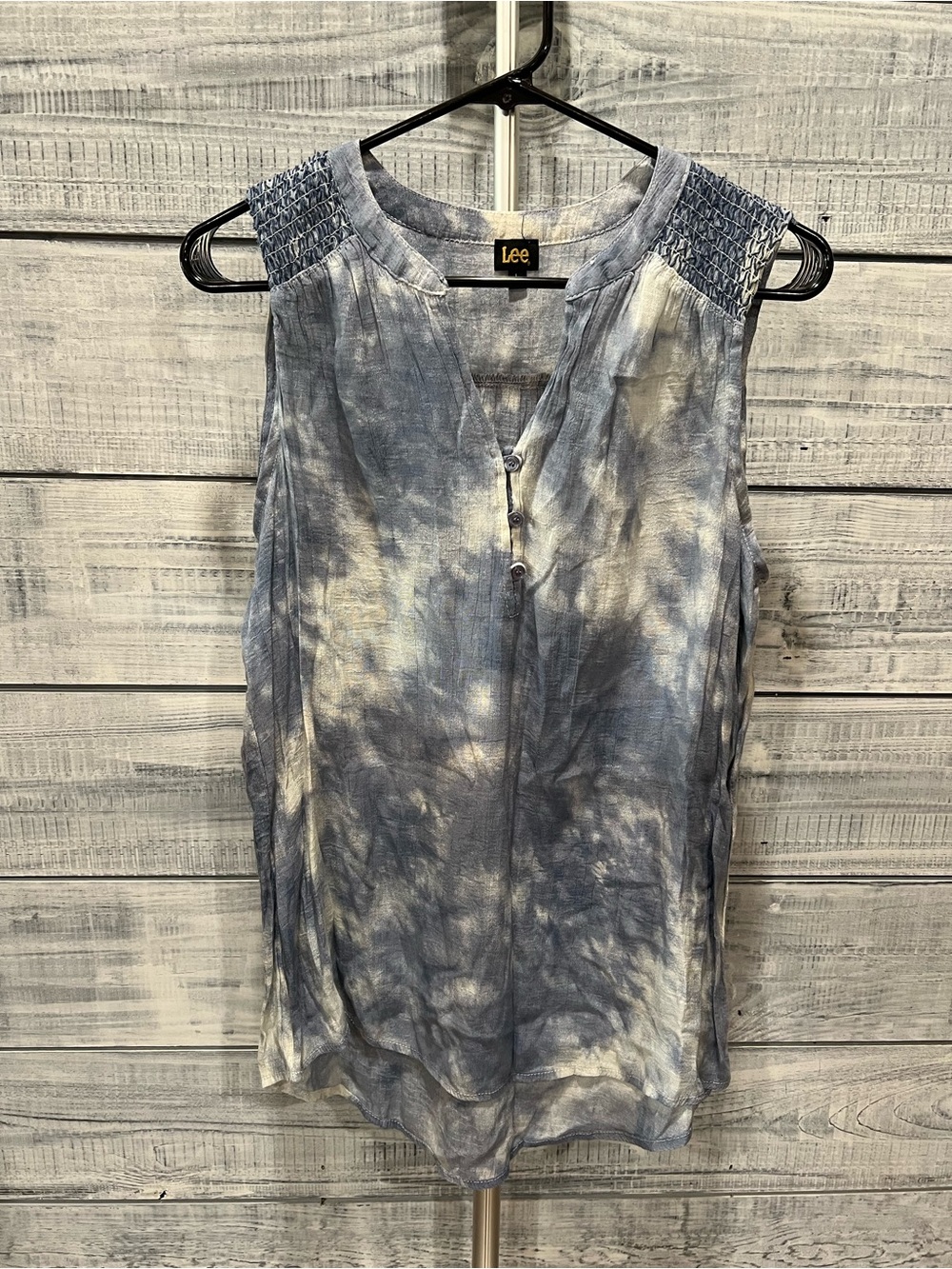Lee Women's Blue Tie-Dye Sleeveless Henley with Smocked Shoulders